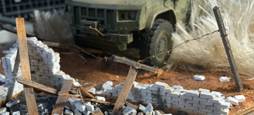 Диорама с колючей проволокой